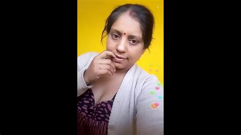 aunty videos call|Sexy Aunty Showing Boobs On Video Call